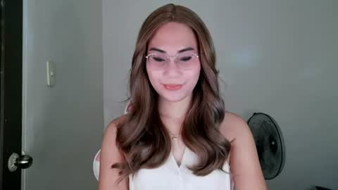 Snapshot of chelly4u69 chatting on July 19, 12:03 am chelly4u69 online show from July 19, 12:03 am