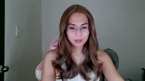 Snapshot of chelly4u69 chatting on July 24, 11:14 pm chelly4u69 online show from July 24, 11:14 pm