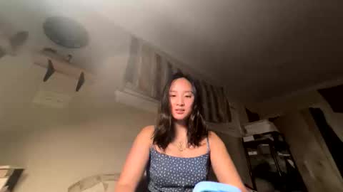 Snapshot of chellybear101 chatting on November 1, 5:09 am chellybear101 online show from November 1, 5:09 am