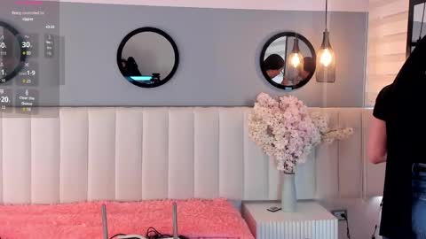 chelsea_bolton_ online show from April 18, 12:42 pm