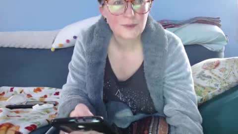 Snapshot of chelseasentra1 chatting on January 1, 5:55 pm Chelsea online show from January 1, 5:55 pm