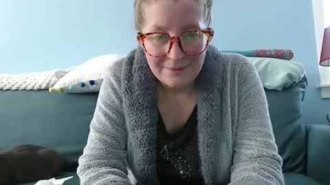 Snapshot of chelseasentra1 chatting on February 14, 4:31 pm Chelsea online show from February 14, 4:31 pm