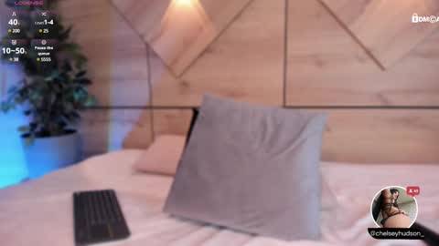 chelsey_hudson online show from February 27, 2:43 pm