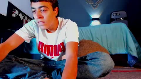 Snapshot of cherg_27 chatting on September 29, 2:49 am cherg_27 online show from September 29, 2:49 am