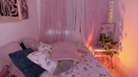 cherries_and_wine_ online show from December 13, 8:47 pm