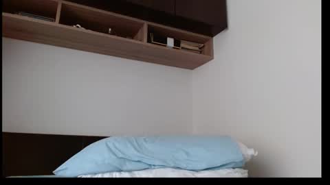 TATIS online show from December 18, 8:03 pm