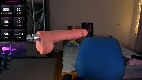 Emily online show from November 3, 4:41 pm