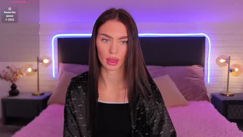 Cherry  Kiss online show from October 2, 6:37 pm