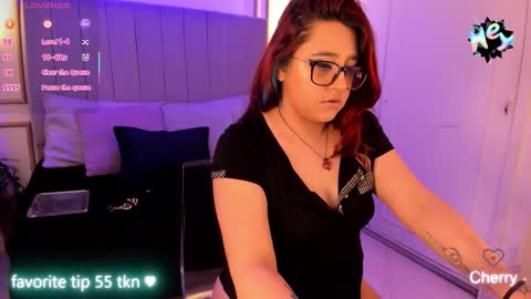 Snapshot of cherry_blushh chatting on September 29, 8:24 pm cherry_blushh online show from September 29, 8:24 pm