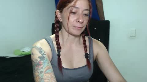 cherry  aleja online show from December 4, 11:46 pm