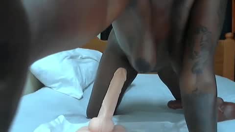 Snapshot of cherry_pic chatting on February 6, 8:18 am cherry_pic online show from February 6, 8:18 am