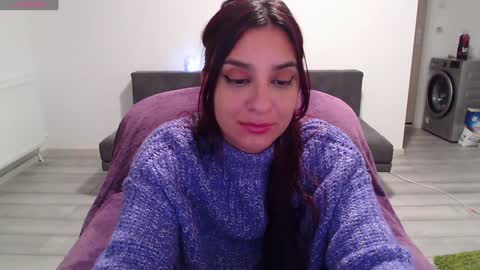 Sherry online show from December 3, 8:28 pm