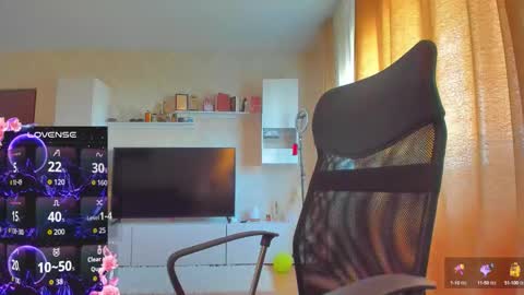 mayra online show from September 21, 8:27 am