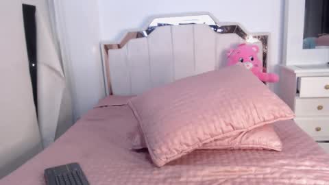 Sussan Cherry  online show from September 25, 12:14 am