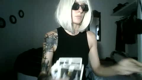 cherryblushxo online show from April 24, 11:07 pm