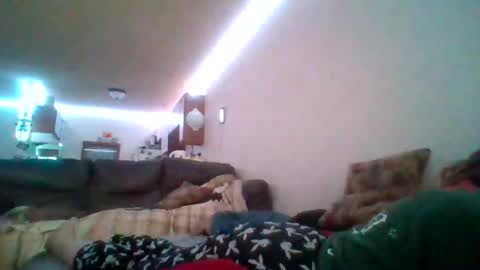 Snapshot of cherrybomb454 chatting on September 15, 4:51 pm cherrybomb454 online show from September 15, 4:51 pm