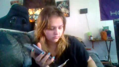 Snapshot of cherrybomb454 chatting on October 29, 7:04 pm cherrybomb454 online show from October 29, 7:04 pm