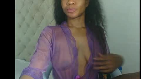 Snapshot of cherrycounty chatting on November 14, 12:42 am cherry online show from November 14, 12:42 am