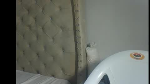 Snapshot of cherrycounty chatting on November 17, 12:11 pm cherry online show from November 17, 12:11 pm