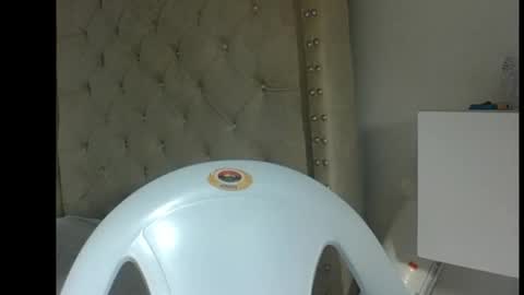 Snapshot of cherrycounty chatting on November 28, 11:13 am cherry online show from November 28, 11:13 am