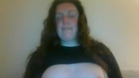 Snapshot of cherryjune chatting on February 6, 12:26 am CherryJune online show from February 6, 12:26 am