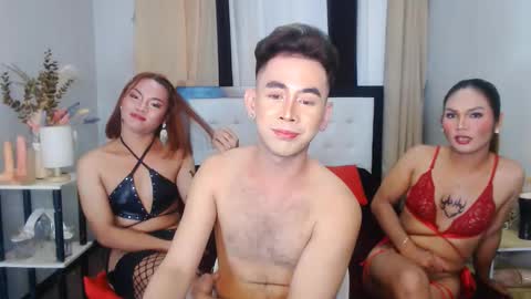 Snapshot of cherrymaegray chatting on February 21, 12:38 am cherrymaegray online show from February 21, 12:38 am