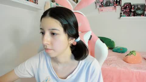 cherrycute666 online show from December 20, 4:53 am