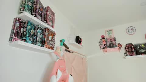 cherrycute666 online show from January 18, 8:31 am