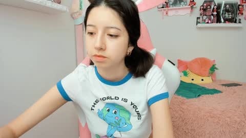 cherrycute666 online show from January 19, 9:13 pm