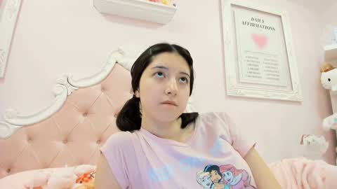 cherrycute666 online show from January 21, 12:36 am