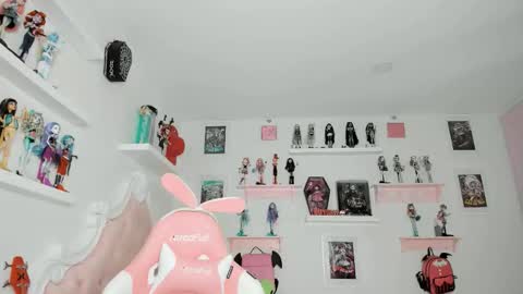 cherrycute666 online show from March 2, 7:15 am