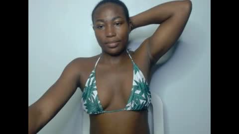 cherrywetpussy online show from April 28, 8:47 pm