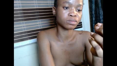 Snapshot of cherryxpussy chatting on February 8, 10:19 pm cherryxpussy online show from February 8, 10:19 pm