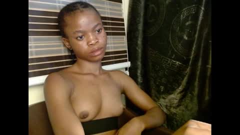 Snapshot of cherryxpussy chatting on February 9, 8:02 pm cherryxpussy online show from February 9, 8:02 pm