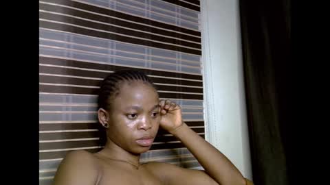 Snapshot of cherryxpussy chatting on March 3, 9:05 pm cherryxpussy online show from March 3, 9:05 pm