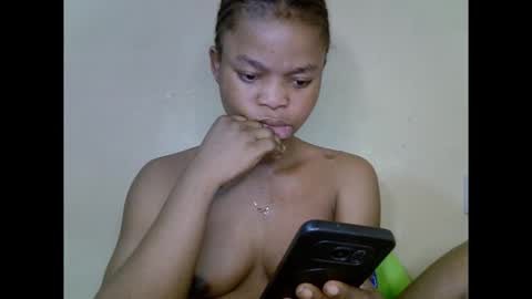 Snapshot of cherryxpussy chatting on October 7, 12:02 pm cherryxpussy online show from October 7, 12:02 pm