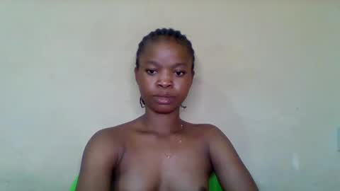 Snapshot of cherryxpussy chatting on February 5, 11:59 am cherryxpussy online show from February 5, 11:59 am