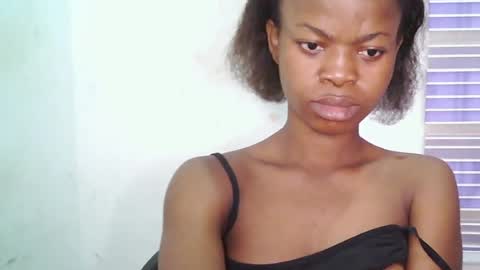 Snapshot of cherryxpussy chatting on June 17, 9:45 am cherryxpussy online show from June 17, 9:45 am