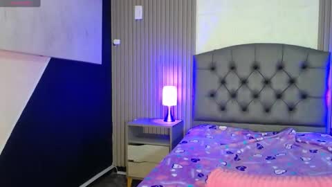 Cheryl online show from January 15, 7:59 am