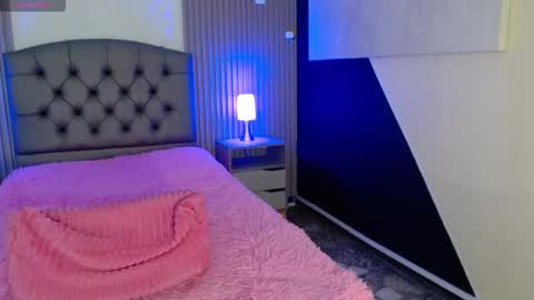 Cheryl online show from October 2, 3:13 am