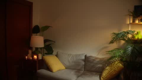 Snapshot of cheryl_pride chatting on December 6, 12:45 am cheryl_pride online show from December 6, 12:45 am