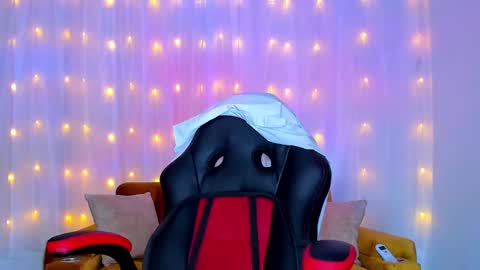 Cheryl online show from December 20, 2:08 am