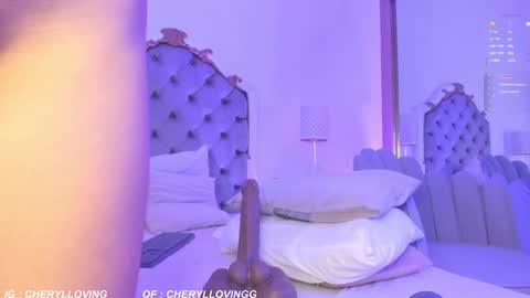 Snapshot of cherylloving_ chatting on March 10, 4:57 pm   online show from March 10, 4:57 pm