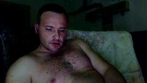Snapshot of cheryloverboy chatting on December 26, 2:12 am cheryloverboy online show from December 26, 2:12 am
