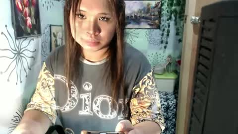 Snapshot of chescahotxxxl chatting on January 14, 4:15 am chescahotxxxl online show from January 14, 4:15 am