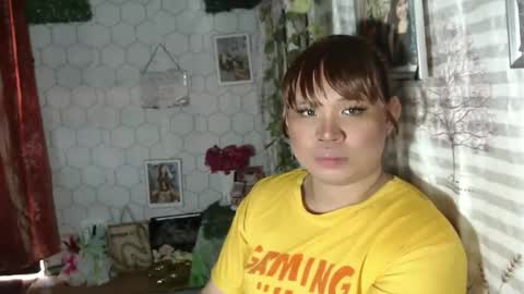 chescahotxxxl online show from April 21, 12:45 am