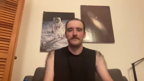 Snapshot of chevan006 chatting on September 10, 3:39 am chevan online show from September 10, 3:39 am