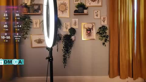 Snapshot of cheviblue chatting on October 21, 1:45 pm Chevi Blue online show from October 21, 1:45 pm