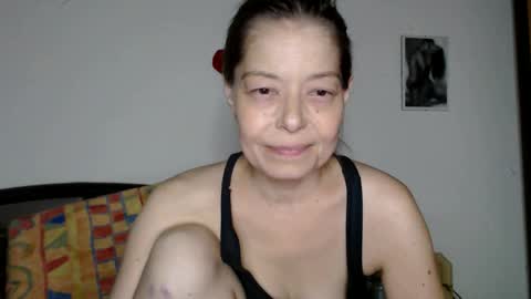 Snapshot of chiara177 chatting on October 29, 10:11 pm Chiara online show from October 29, 10:11 pm