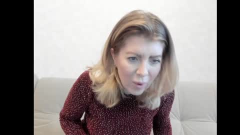 Snapshot of chicafortuna chatting on December 26, 4:10 am NBFG online show from December 26, 4:10 am